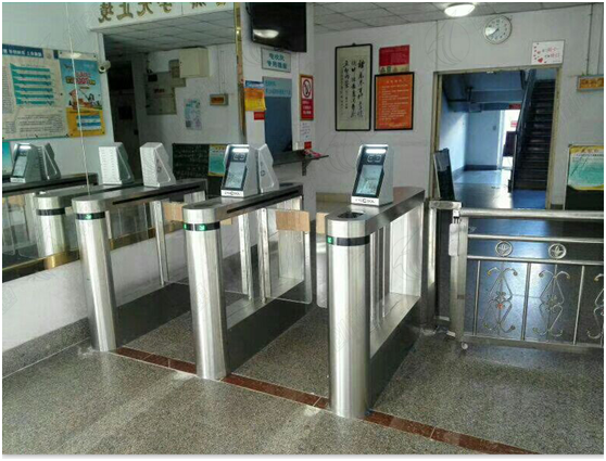 人臉識別閘機(jī)速通擺閘