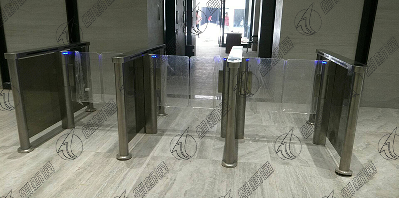 寫字樓速通擺閘正面展示