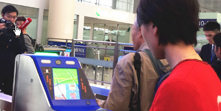 南寧火車東站啟用人臉識(shí)別閘機(jī)旅客“刷臉”3秒鐘即可識(shí)別進(jìn)站